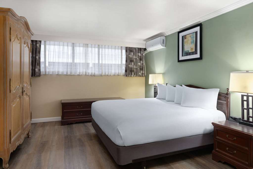 Travelodge by Wyndham Monterey Bay - photo 20