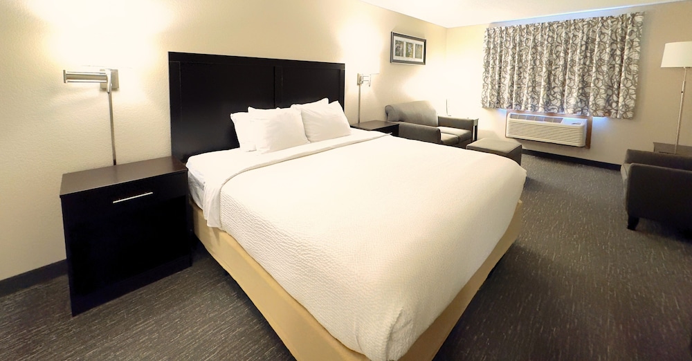 Country Trails Inn & Suites - photo 14