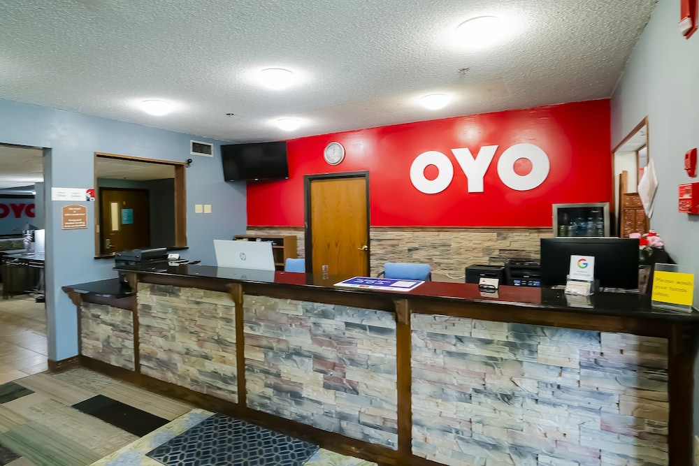 OYO Hotel Redwood Falls near Jackpot Casino - photo 3