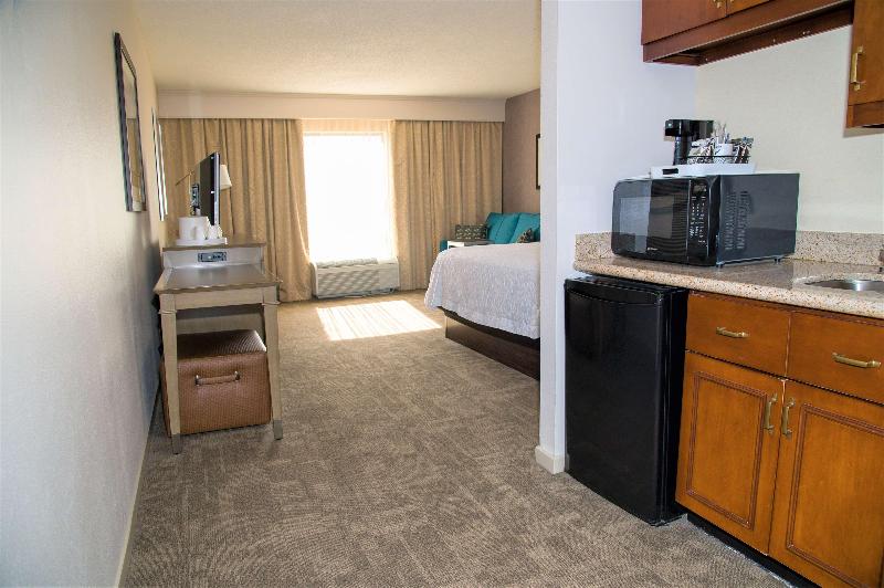 Hampton Inn Lewisburg - photo 40