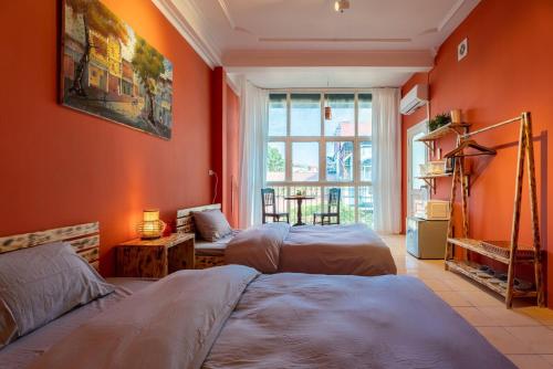 Cozy Backpackers BeerStreet Private Old Quarter — 4-Star Luxury Hotel in Hanoi, Vietnam