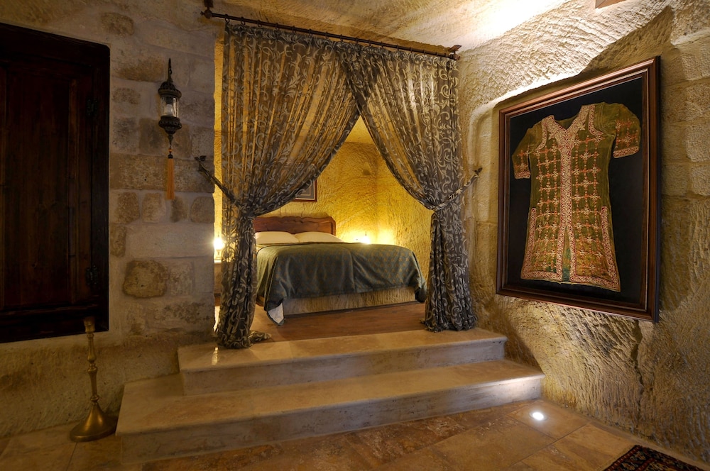 Kayakapi Premium Caves Cappadocia — Uerguep — photo 3