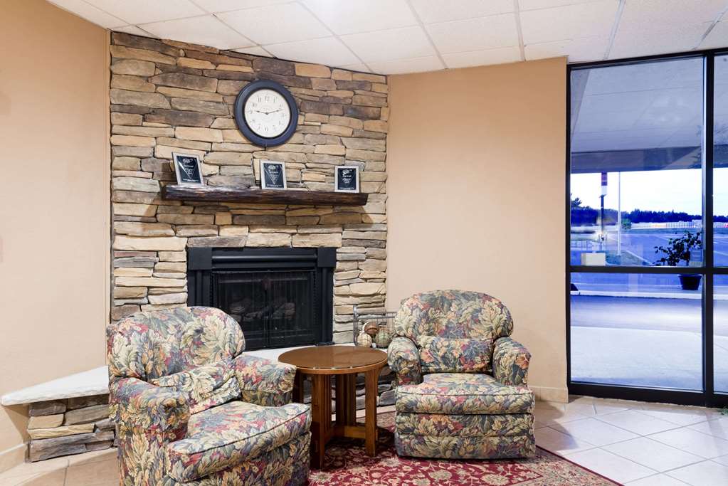Ramada by Wyndham Watertown Thousand Islands NY - photo 3