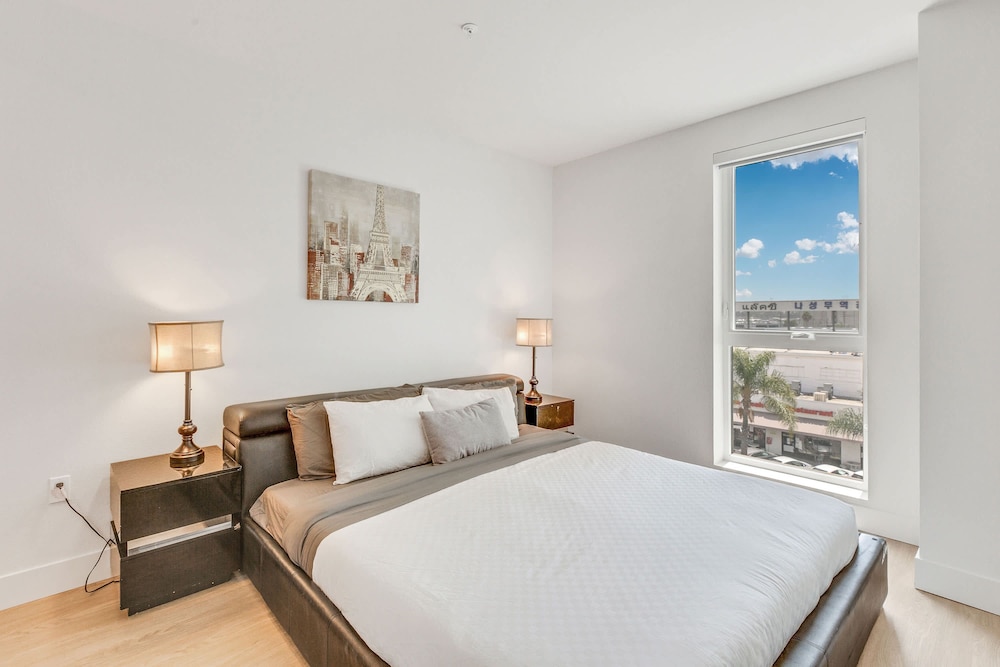Suitesrus Apart Hotel Near Dodgers Stadium - photo 5