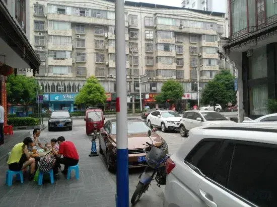 Qianyuan Hotel - last minute hotel in Siyang