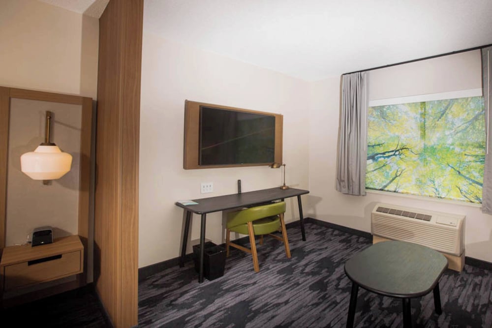Fairfield Inn & Suites Philadelphia Broomall Newtown Square - photo 10