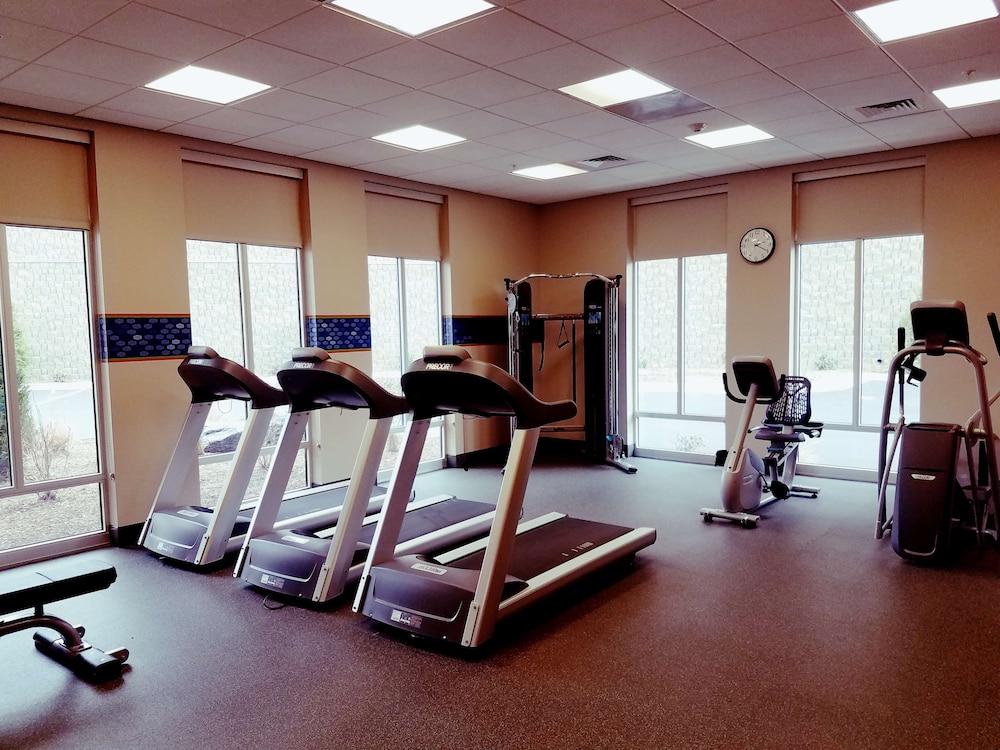Hampton Inn & Suites Boone - photo 35