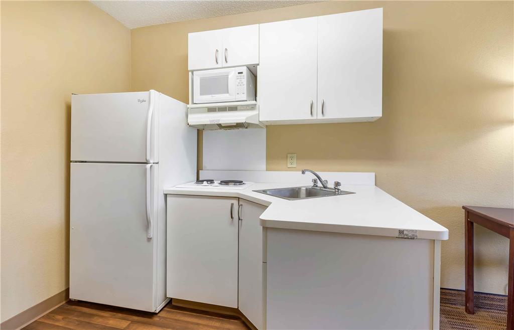 Extended Stay America Suites Baltimore Glen Burnie - photo 11