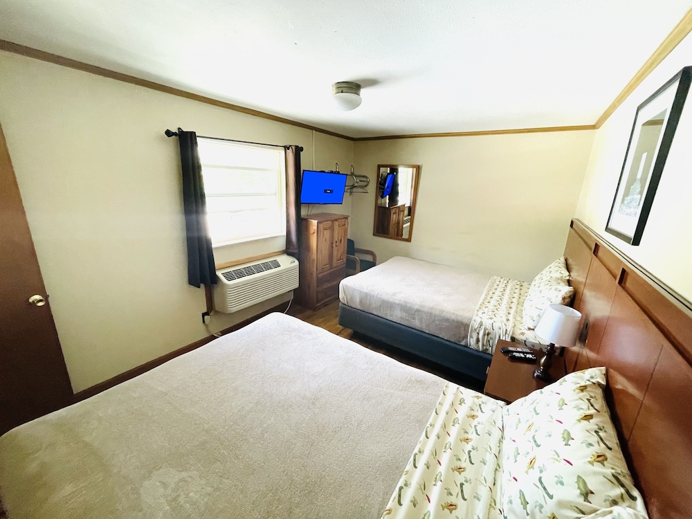 Hunter's Friend Resort - photo 21