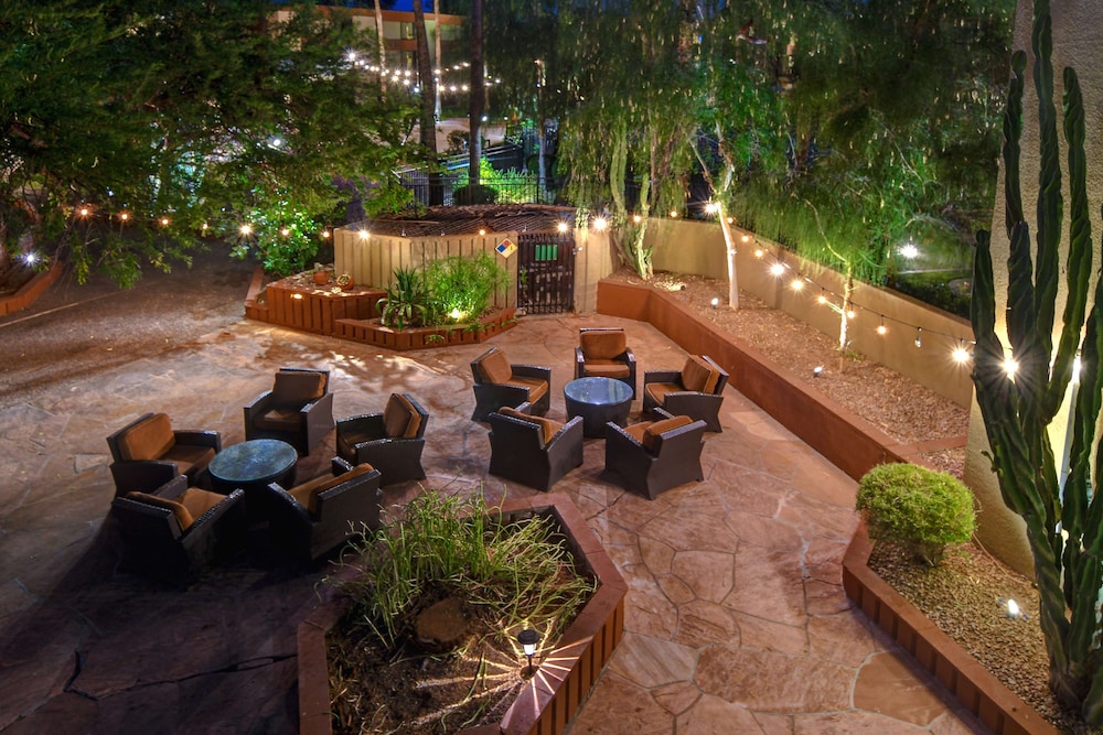 DoubleTree by Hilton Phoenix Tempe - photo 68