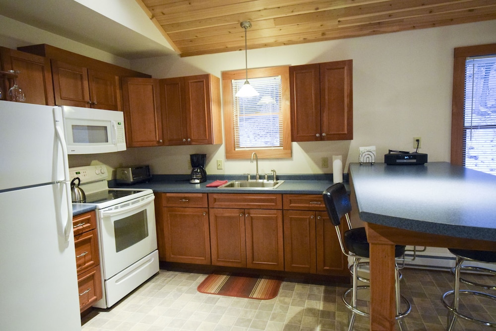 Stowe Cabins in the Woods - photo 18