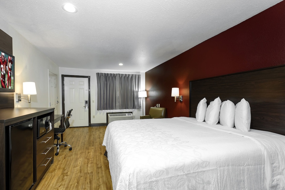 Red Roof Inn Plus Hammond - photo 8