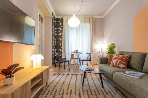 Giardino Privato & Comfort Oasi di Relax a Roma — 4-Star Luxury Hotel in Rome, Italy