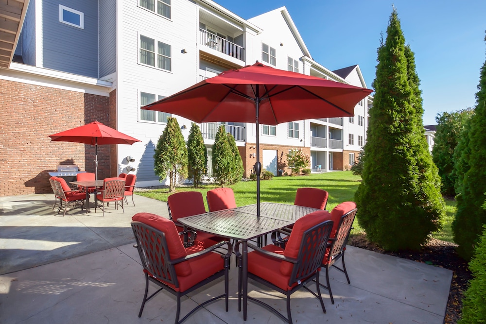 White River Inn and Suites - photo 55