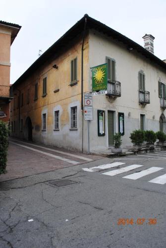Hotel Sole — hotel in Sesto Calende