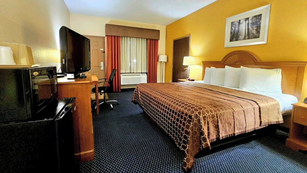 Magnuson Hotel Sand Springs Tulsa West - photo 24