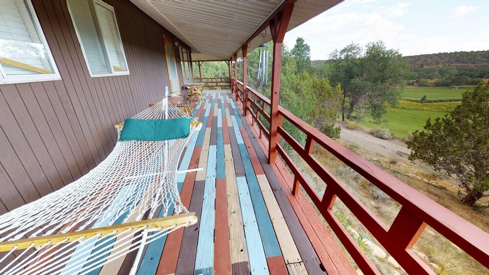 Hideout FT Abajo Stunning Views - photo 18