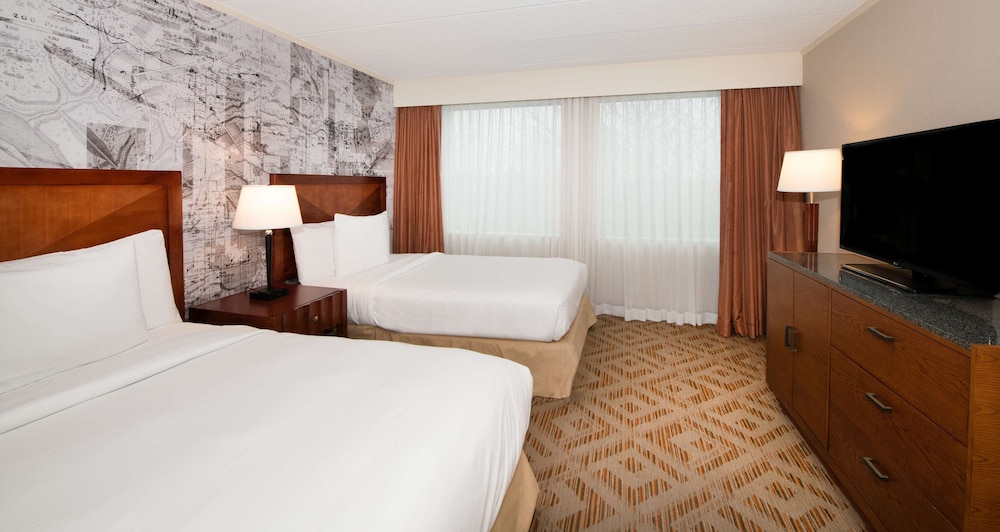 DoubleTree by Hilton Philadelphia West - photo 23