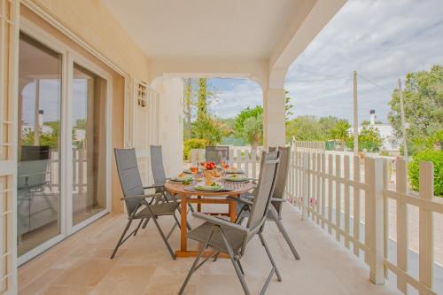 Villa Vera Vr — 4-Star Luxury Hotel in San Vito Dei Normanni, Italy