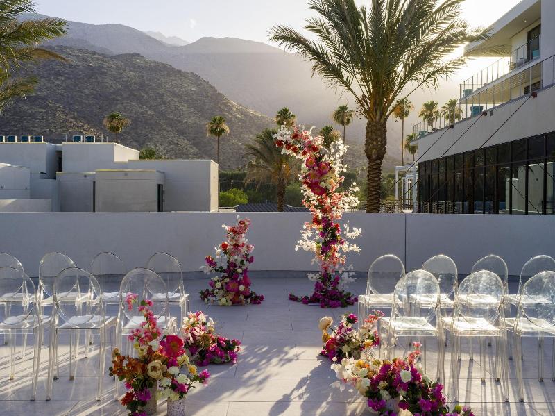 Thompson Palm Springs by Hyatt - photo 2