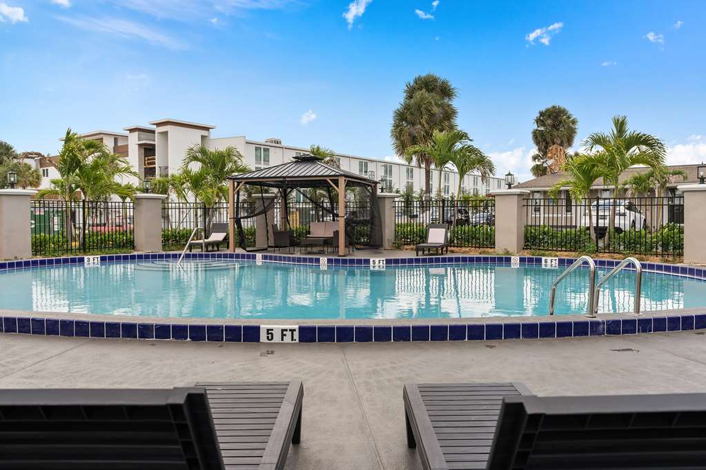 Travelodge by Wyndham Kissimmee Orlando - photo 13