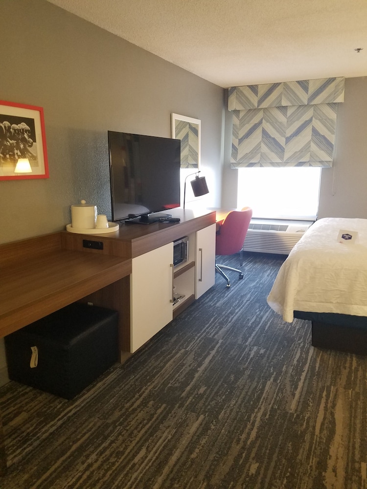 Hampton Inn Kansas City Blue Springs - photo 5