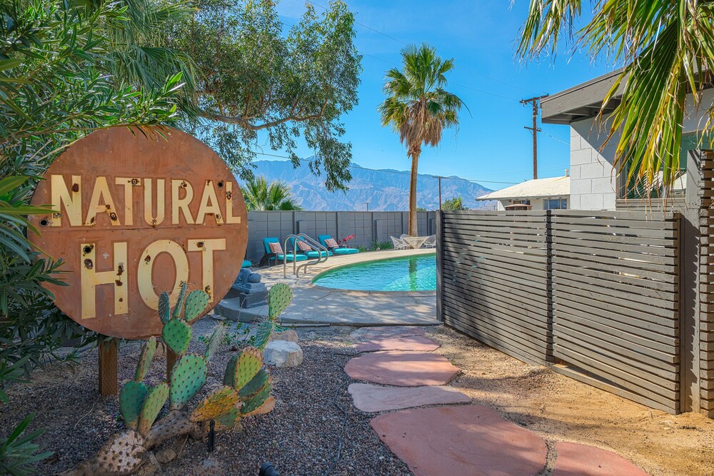 Nurturing Nest Mineral Hot Springs And Spa — Desert Hot Springs