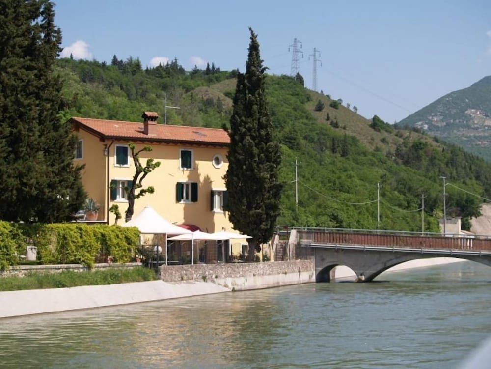 Relais San Michele — hotel in Rivoli Veronese