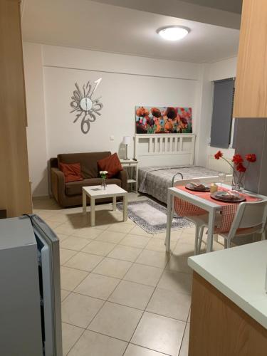 Glyfada Centre Studio — 4-Star Luxury Hotel in Athens, Greece