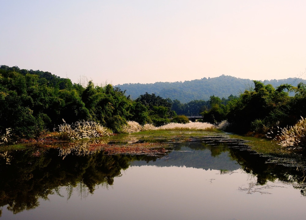 The Tiger Valley Resort - carbon neutral hotel in Manpur