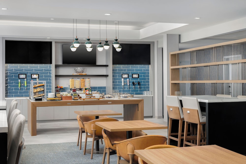 Homewood Suites by Hilton Newport Cincinnati - photo 24