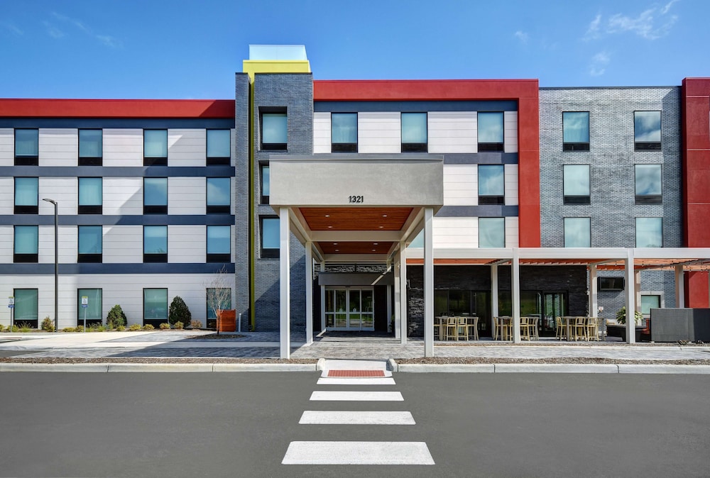 Home2 Suites by Hilton Blacksburg University - photo 40