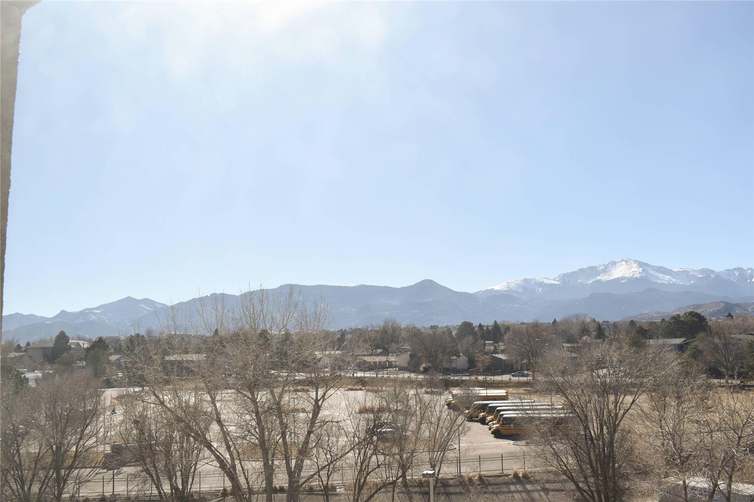 Quality Inn and Suites Garden of the Gods - photo 30