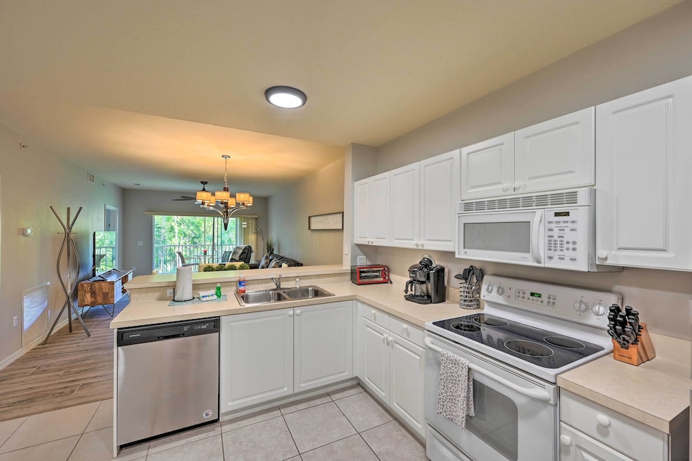 Quiet Lely Resort Condo with Pool 2 Mi to Golf - photo 4