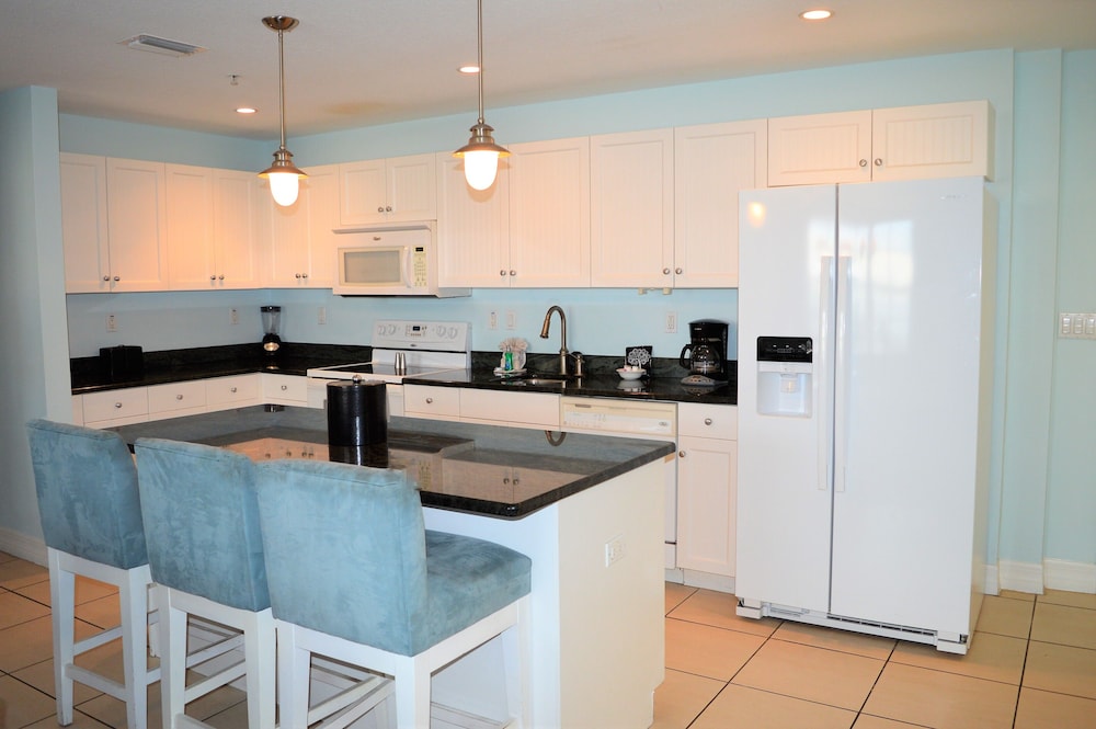 Harborside Suites at Little Harbor - photo 23