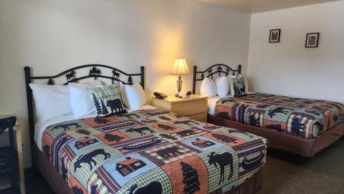 Antlers Inn - photo 18