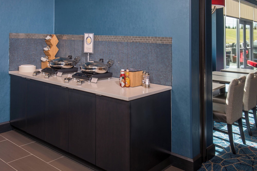 TownePlace Suites by Marriott Altoona - photo 30