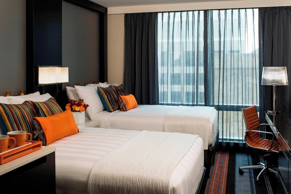 Courtyard by Marriott New York Manhattan Central Park - photo 22
