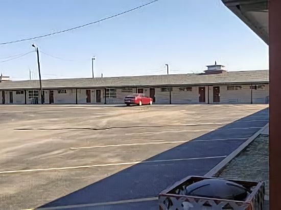 Executive Inn - carbon neutral hotel in Corpus Christi