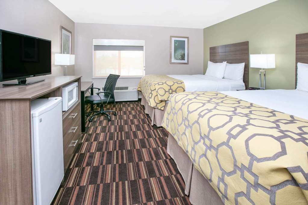 Baymont by Wyndham Plano - photo 8