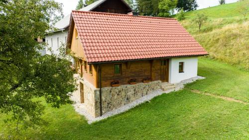 Grunt Sonek — 4-Star Luxury Hotel in Mislinja, Slovenia