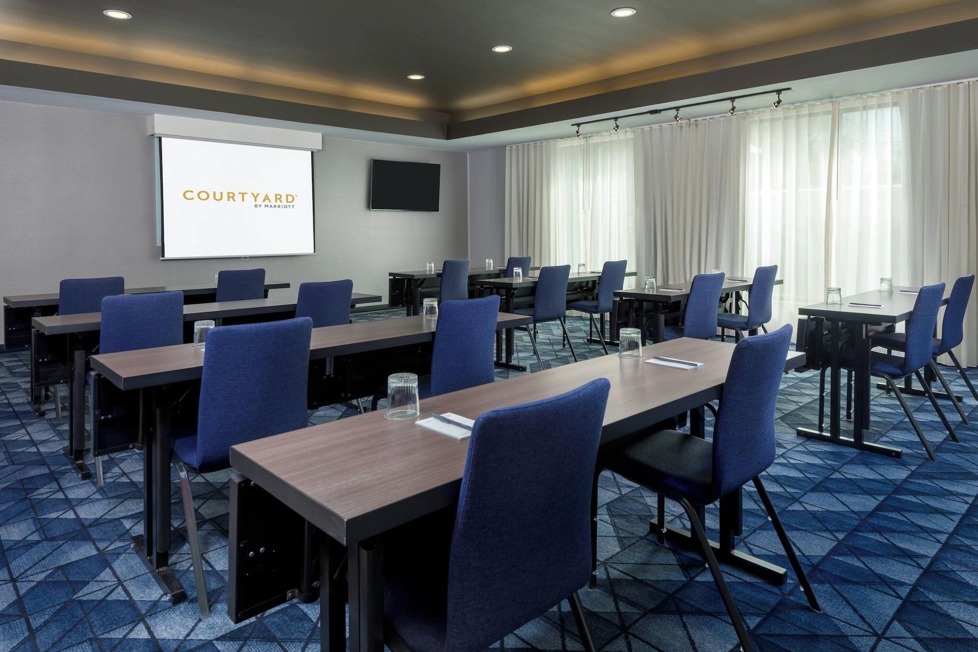 Courtyard by Marriott Tallahassee North I 10 Capital Circle - photo 27