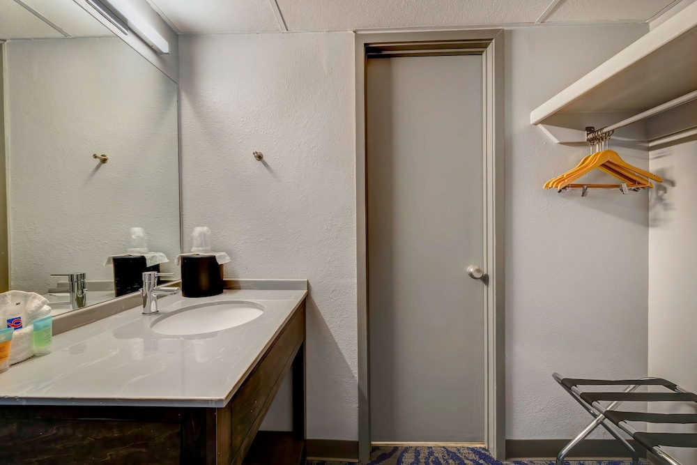 Motel 6 Arlington Tx Entertainment District - photo 10