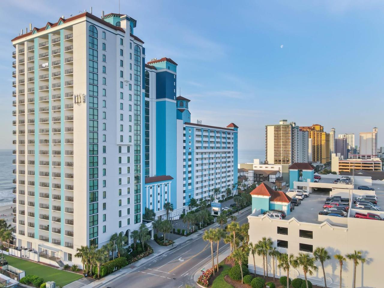 Oceanfront Oasis - carbon neutral hotel in Myrtle Beach