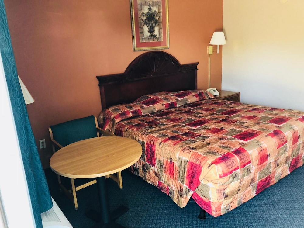 Rest Inn Motel - photo 17