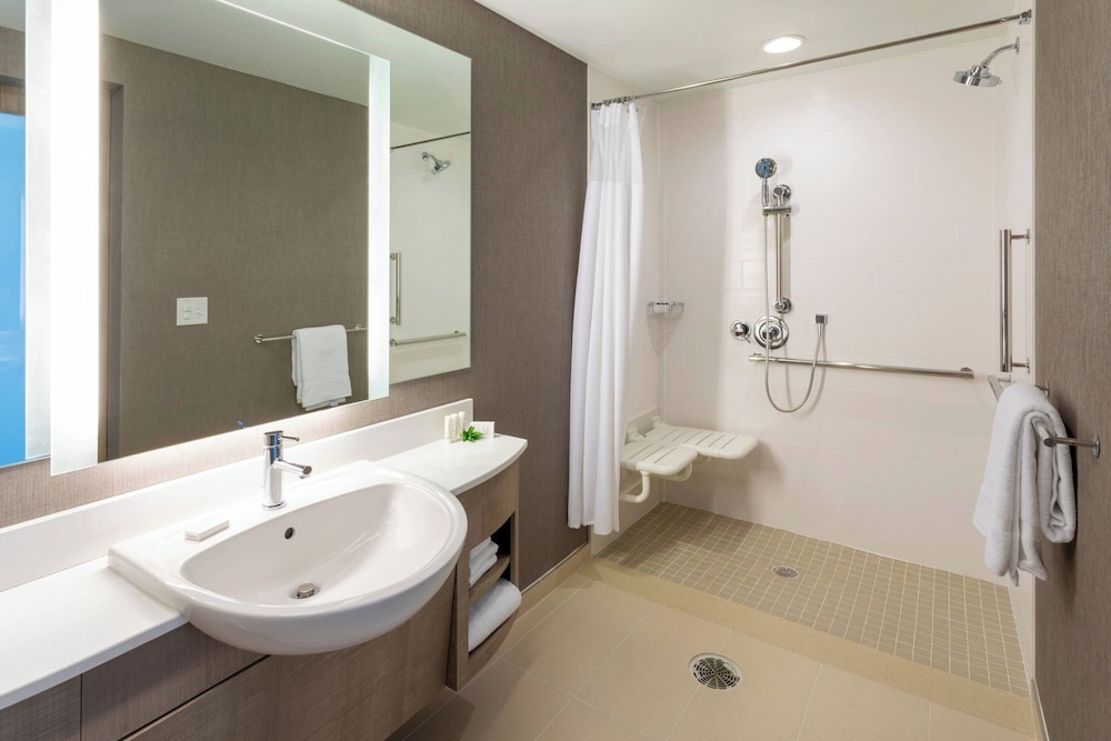 SpringHill Suites by Marriott Minneapolis Maple Grove Arbor Lakes - photo 11
