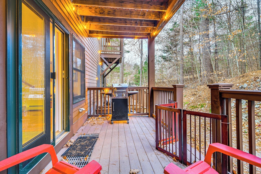 Ski in ski out Condo at Pleasant Mountain — 4-Star Luxury Hotel in Bridgton, United States