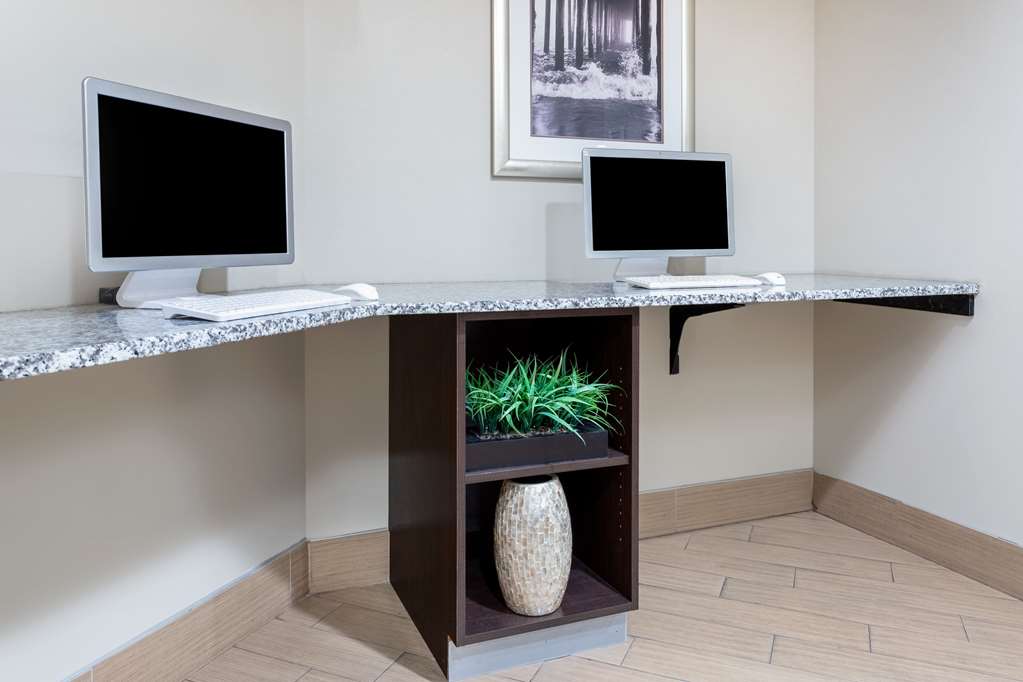 La Quinta Inn & Suites by Wyndham Ocean City - photo 41
