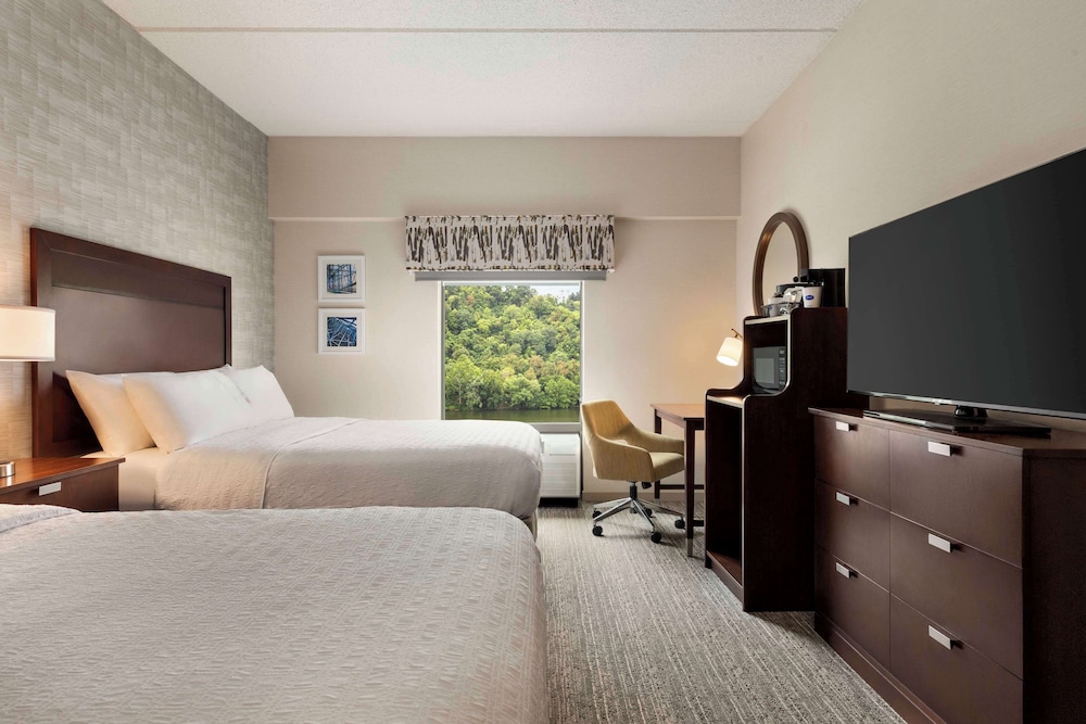 Hampton Inn & Suites Pittsburgh Waterfront West Homestead - photo 13