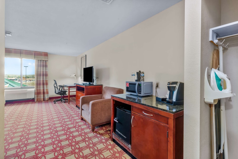 Hilton Garden Inn Starkville - photo 39